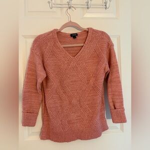 a.n.a Women's Textured V-Neck Sweater in Blush